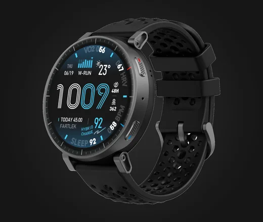 Amazfit Active Max in Schwarz, Schrägansicht