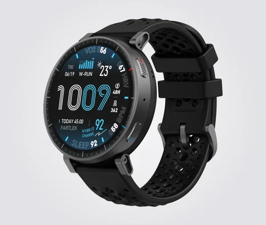 Amazfit Active Max in Schwarz, Schrägansicht
