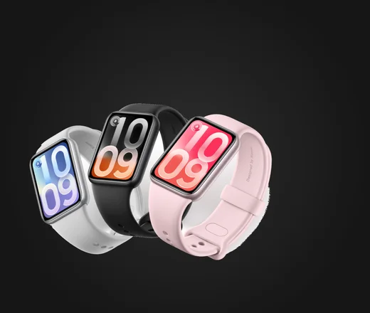 Xiaomi Smart Band 10 Pro in Silber, Schwarz und Rosa, Schrägansicht
